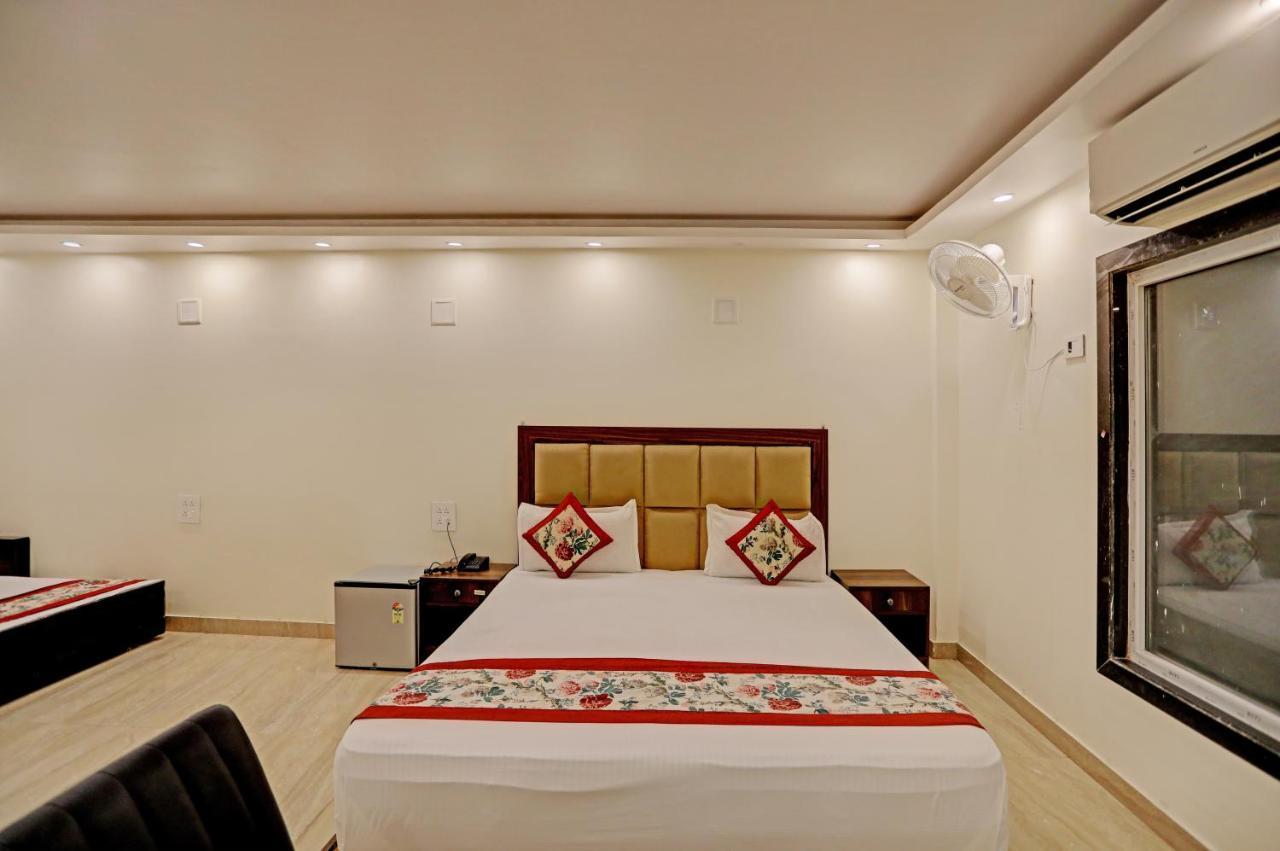 Staybook Hotel Atlanta New Delhi Train Station Buitenkant foto